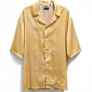 House of Sunny Lemon Slices Satin Short Sleeve Button Up Size XL (US 10/UK 14)